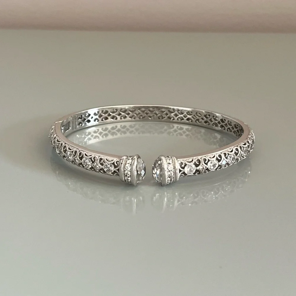 Tacori 925 Sterling Silver CZ Hinged Bracelet - Picture 3 of 12